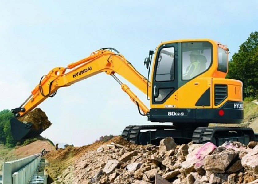 Hyundai 8T R80-9 Mini Excavator 2