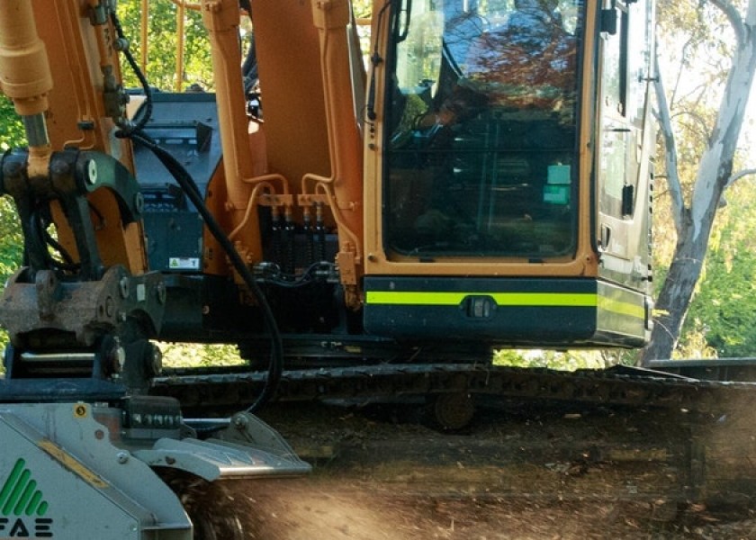 Hyundai CR145 Excavator 1