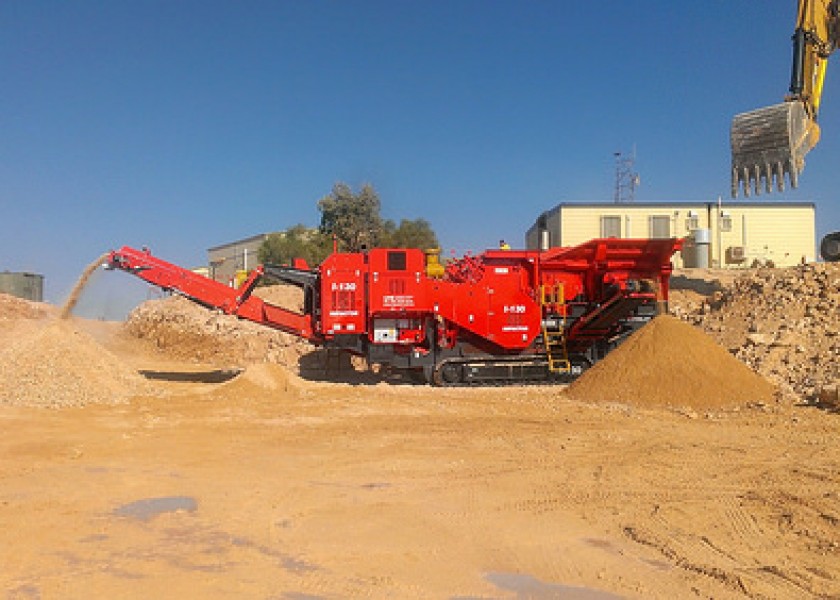 I-130 Impact Crusher 2