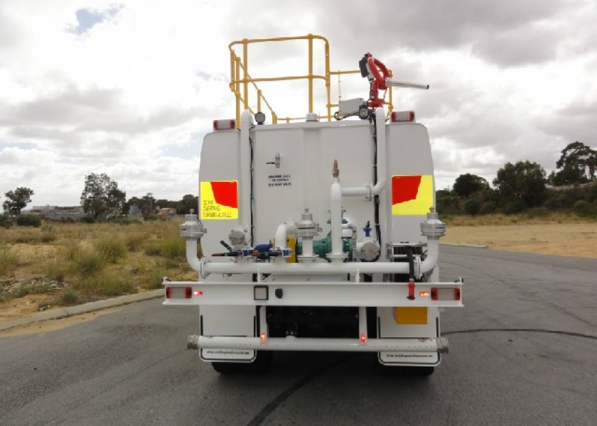 Isuzu FVZ 1400 Watercart 3