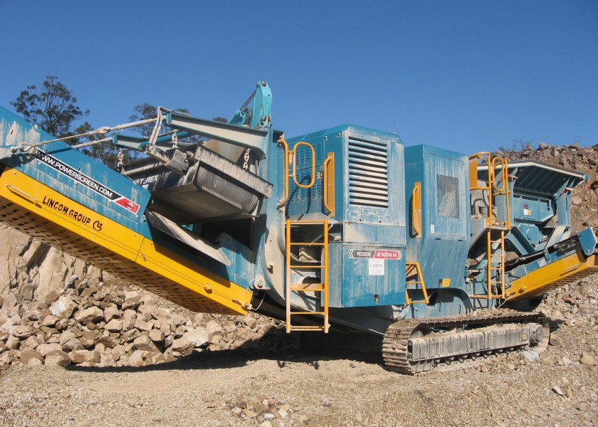 Jaw Crusher XR400S 1