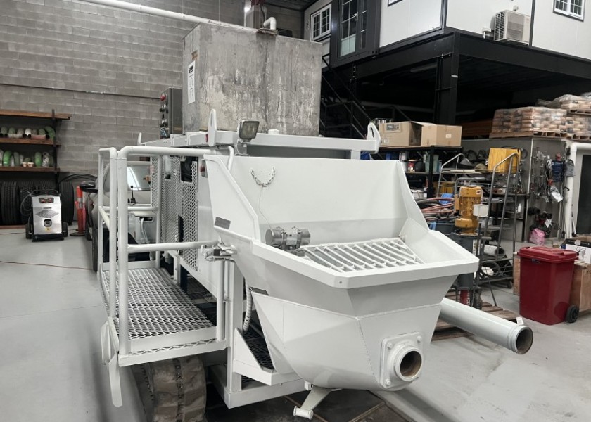 P60 JAYCON Tracked Pump 2