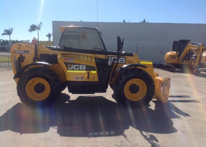 JCB 535-95 Telehandler 2