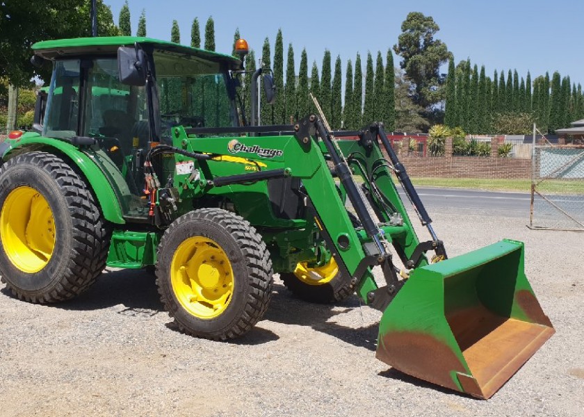 John Deere 5075E Cab Tractor 2