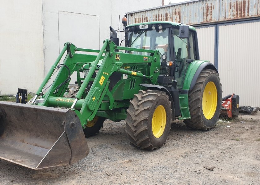 John Deere 6125M Cab Tractor 1