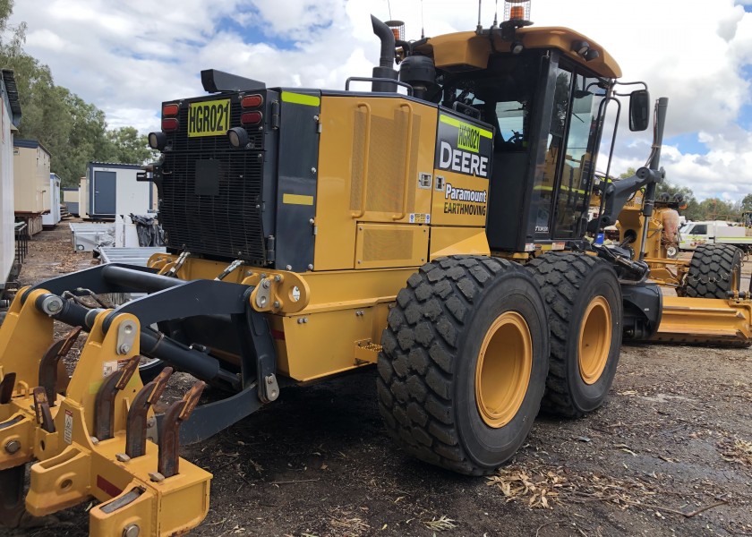 John Deere 872GP 6WD Grader 4