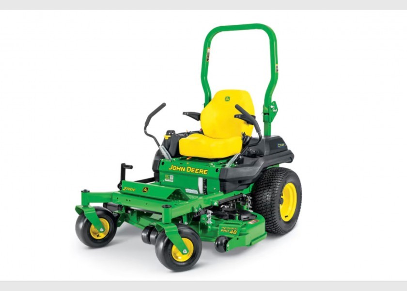 John Deere Z720E Zero Turn Mower 1