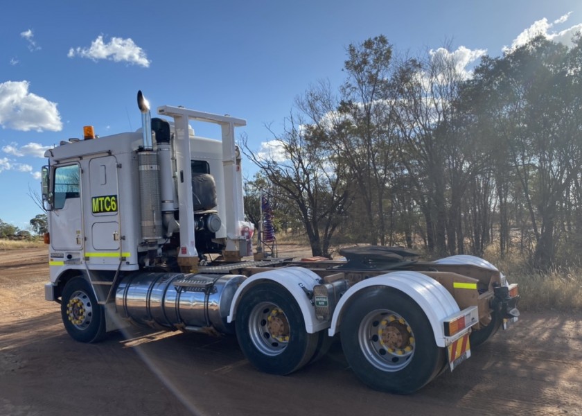 Mine Spec K104 Kenworth Prime Mover 1