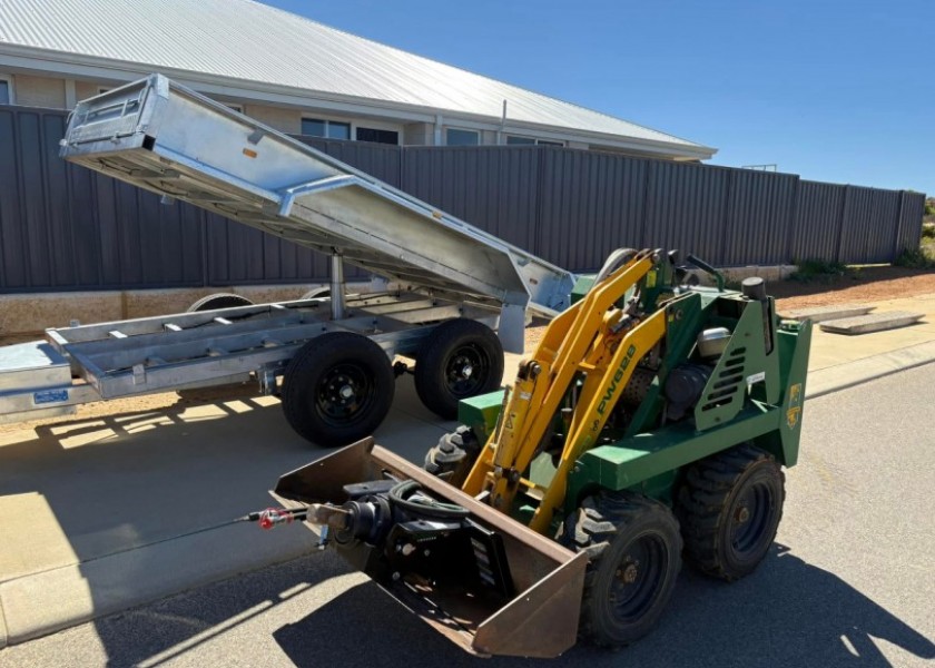Kanga Hire 1