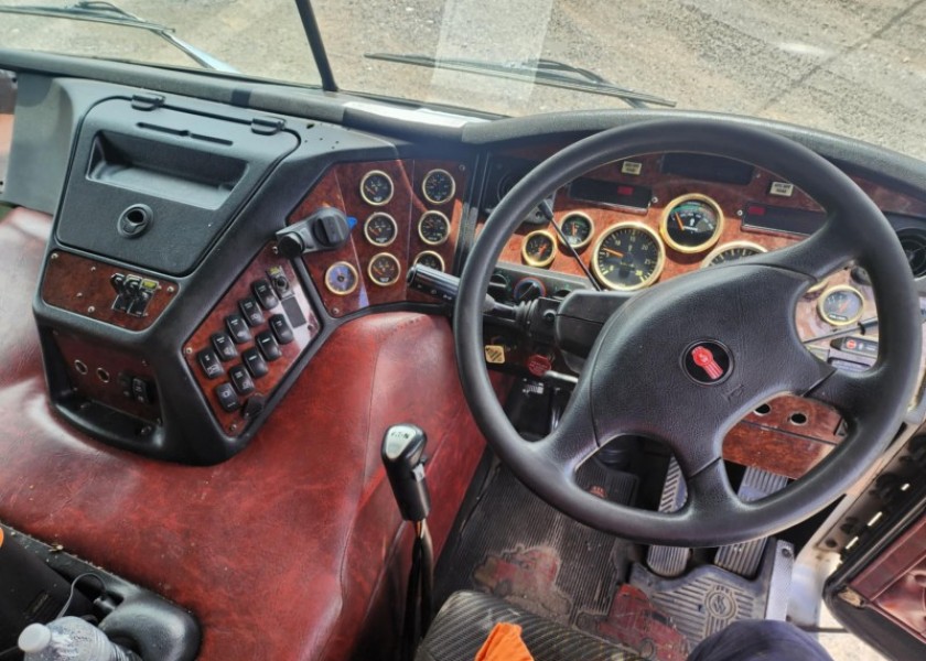 Kenworth K108 Prime Mover 3