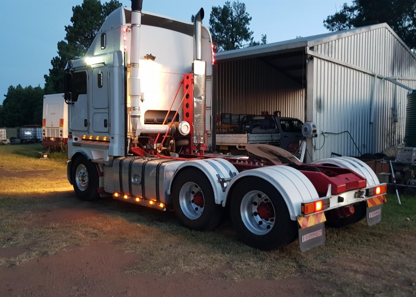 Kenworth K200 road train rated prime mover 4