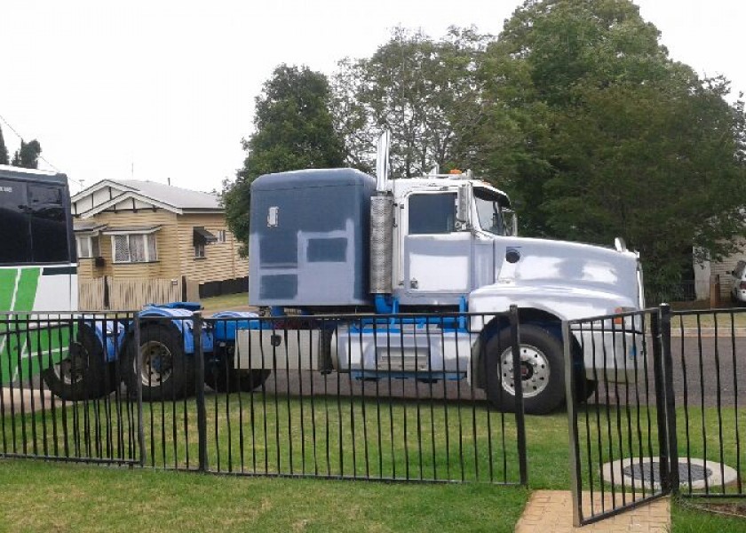 Kenworth Prime Mover - 480HP 2