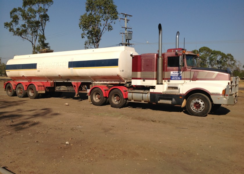 Kenworth T600 Water Tanker 1