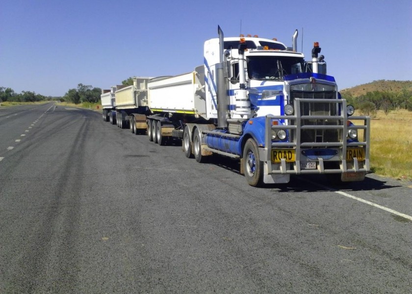 Kenworth T904 Prime Mover 1