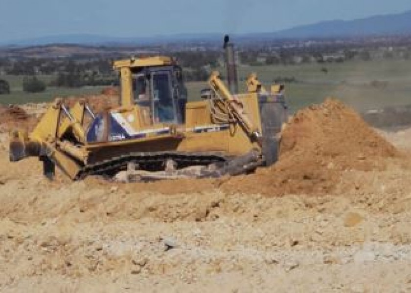 Komatsu 375-3 Dozer 1