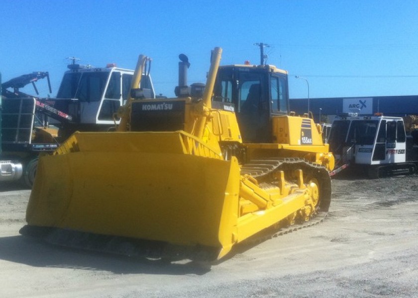 Komatsu D155AX-6 1