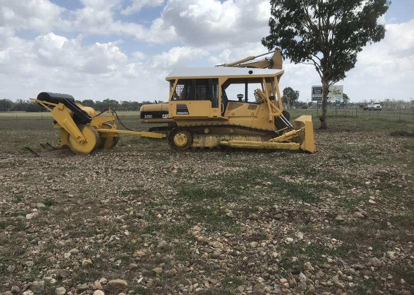 Komatsu D60P Dozer 1