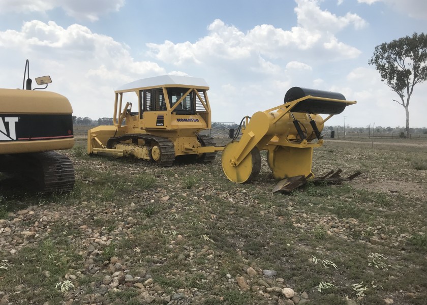 Komatsu D60P Dozer 4