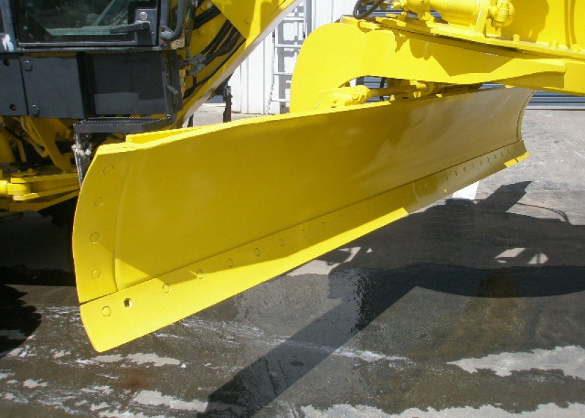 KOMATSU GD655-3 GRADER 5