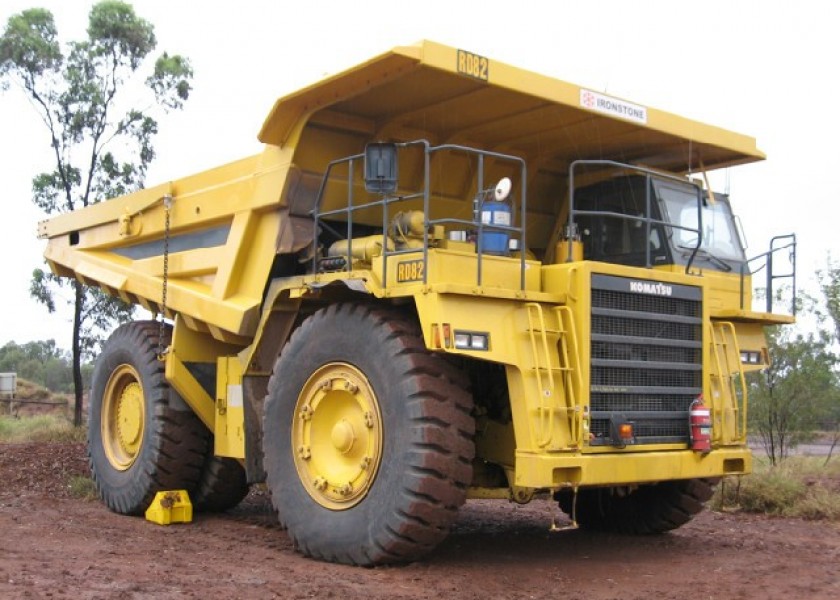 Komatsu HD785-5 Dump Truck 1