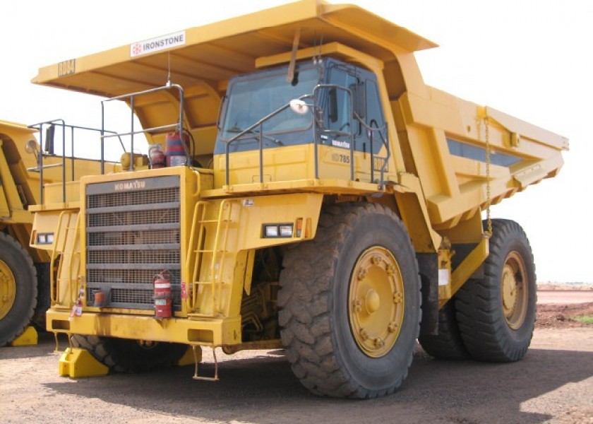 Komatsu HD785-5 Dump Truck 1