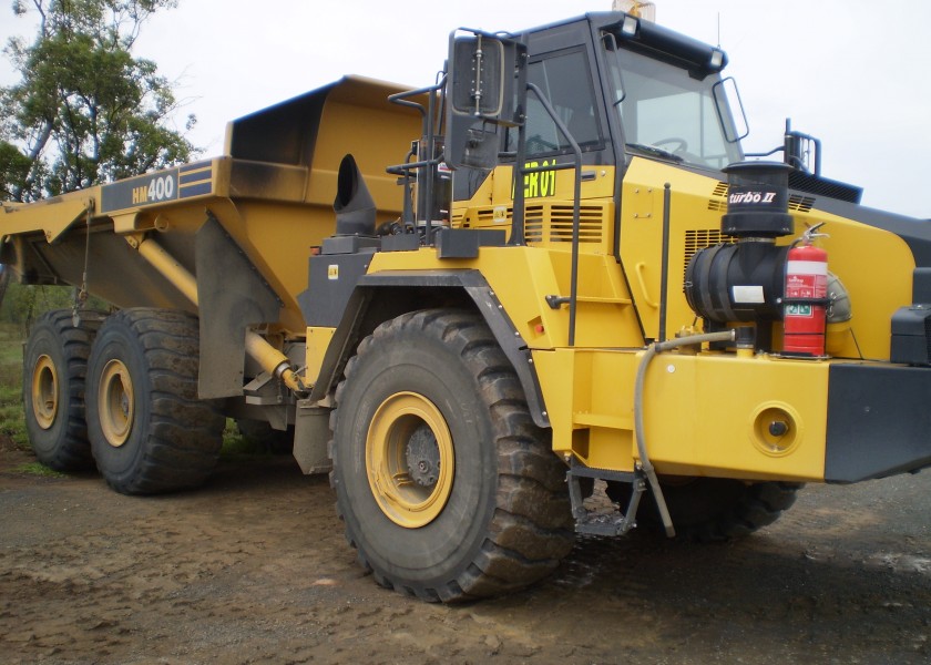 Komatsu HM400-2 Artic Truck 2