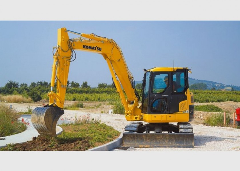Komatsu PC88MR-8 Excavator 2
