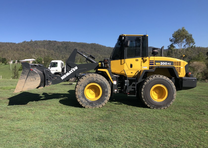 Brand NEW - Komatsu WA200PZ Wheel Loader 4