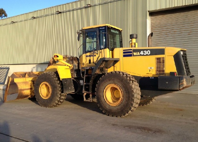 Komatsu WA430-5 Wheel Loader 1