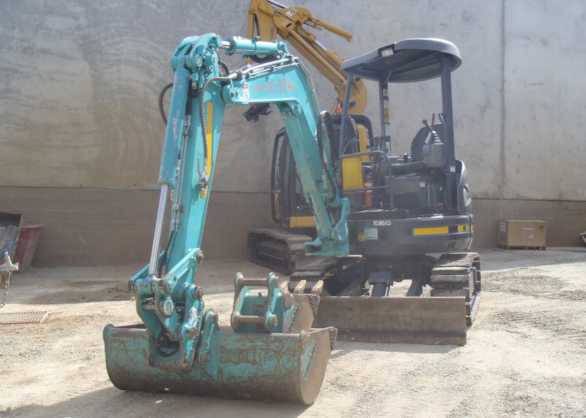 KR 10 KOBELCO SK 30SR 2