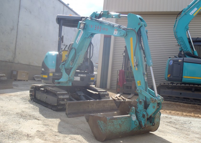 KR 10 KOBELCO SK 30SR 3