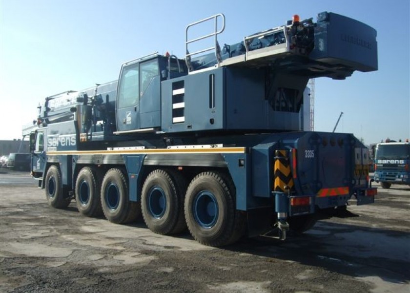 Liebherr LTM130 1