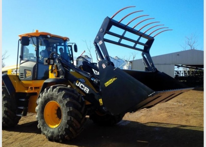 Loader Silage Bucket Grapple 3