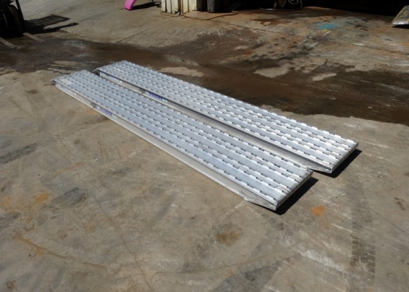 Loading Ramps 1