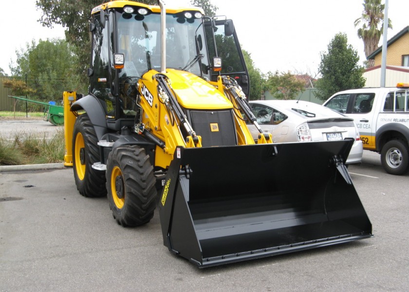 LS Series 4 in 1 Bucket 1