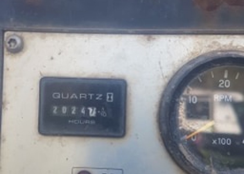Mack Midlum Vacuum Truck 12