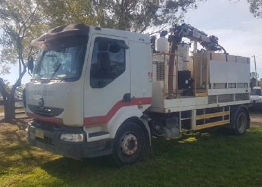 Mack Midlum Vacuum Truck 7