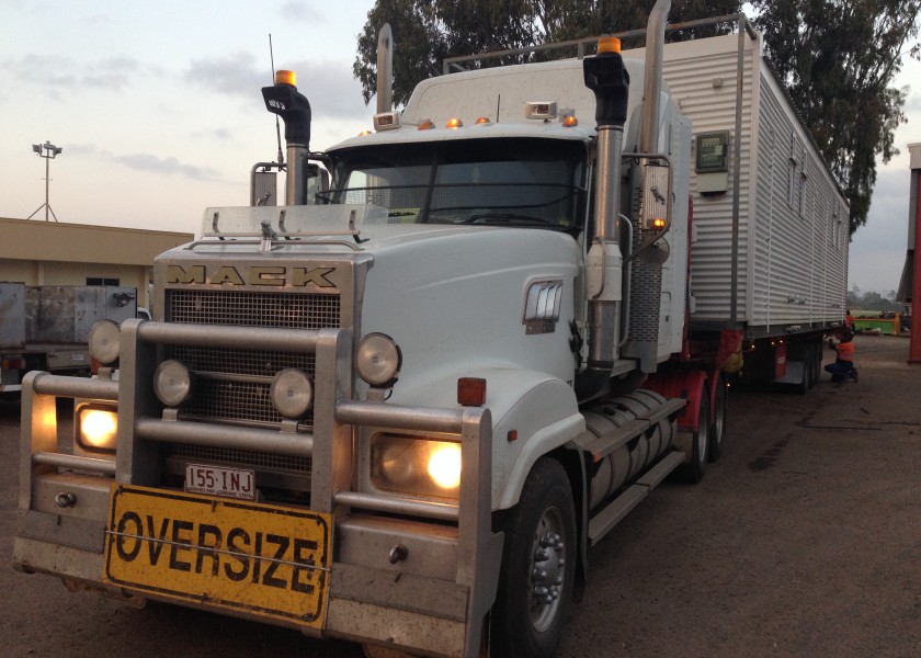 Mack Superliner Prime Mover 1