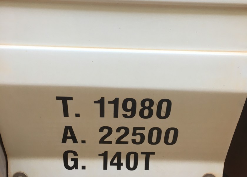 Mack Titan Prime Mover 3