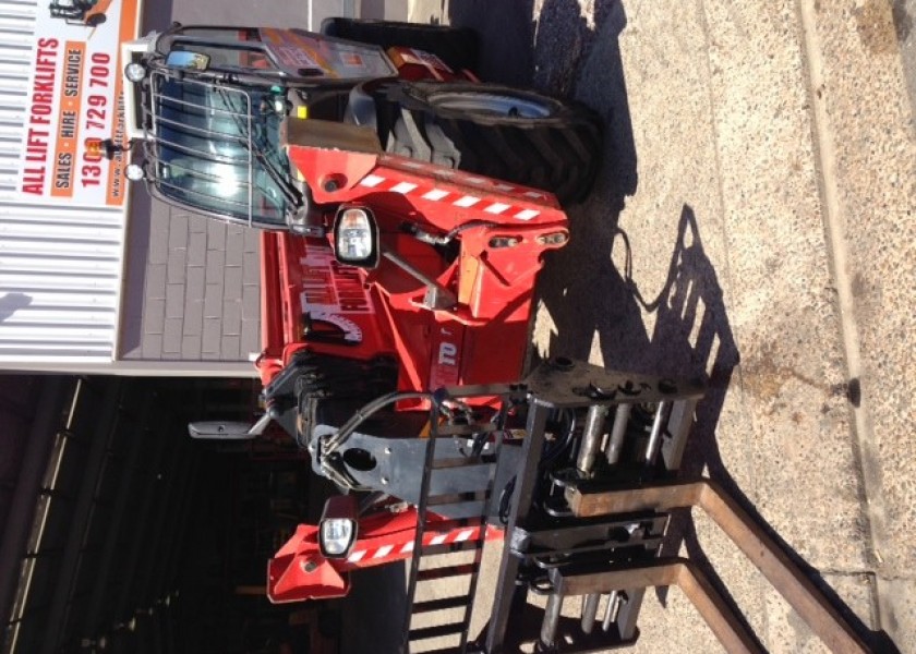 Manitou 1840 telehandler for hire 5