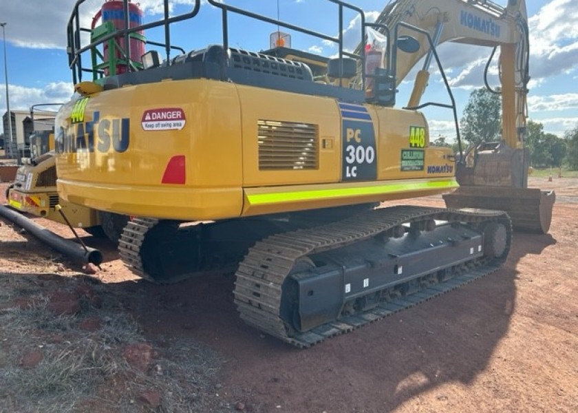 Mine Spec 30t Excavator 3