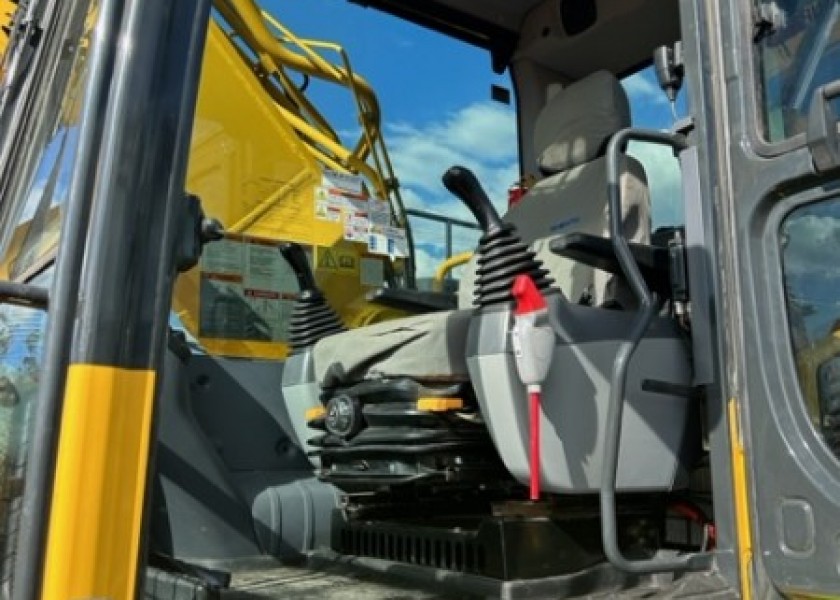 Mine Spec 30t Excavator 4