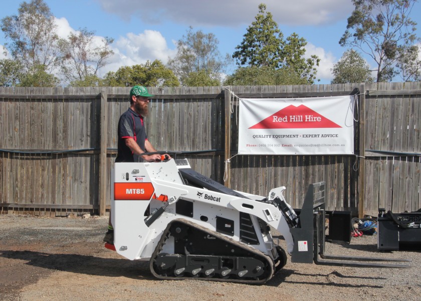 mini skid steer 2