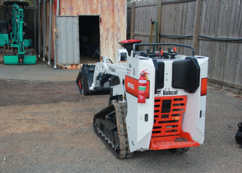 mini skid steer 6