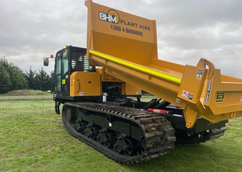 11T Morooka MST110C Tracked Dumper 2