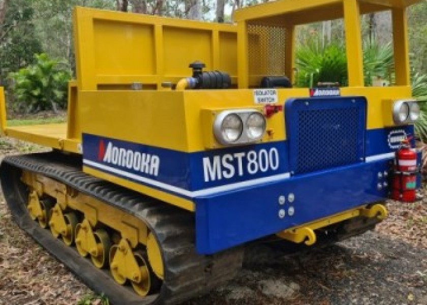 Morooka MST1700 8