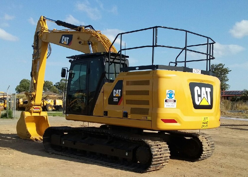 NEW 20T CAT 323 Next-Gen Excavator 2