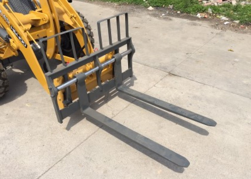 PALLET FORKS 1