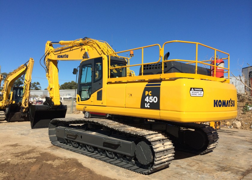 PC450-8 Komatsu Excavator 2