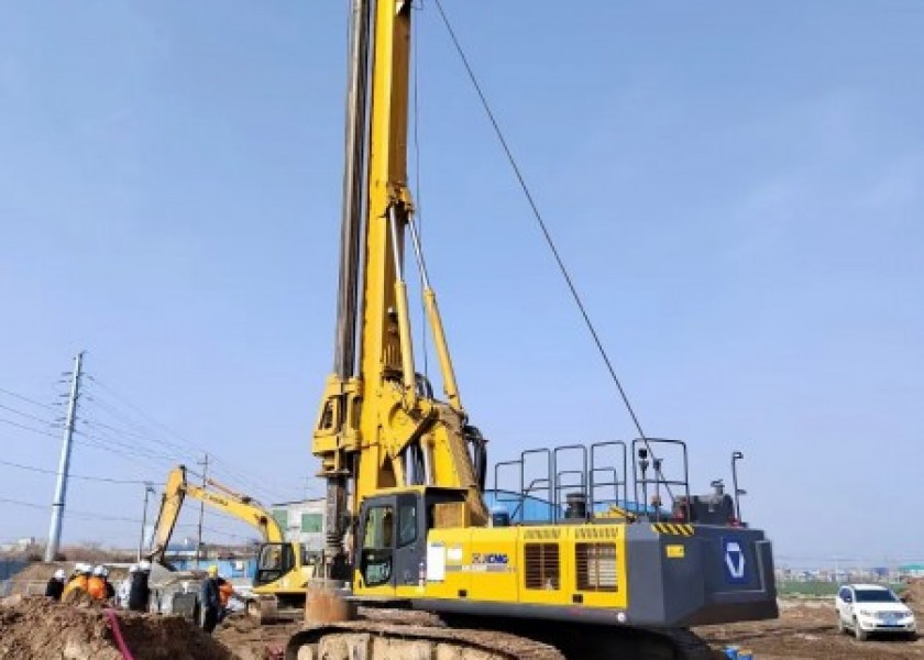 Piling and Drilling and cranes 1